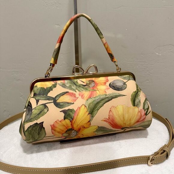Floral Print Genuine Leather Handmade Unique Bow Kisslock Baguette Bag, 3 Straps - Picture 1 of 16